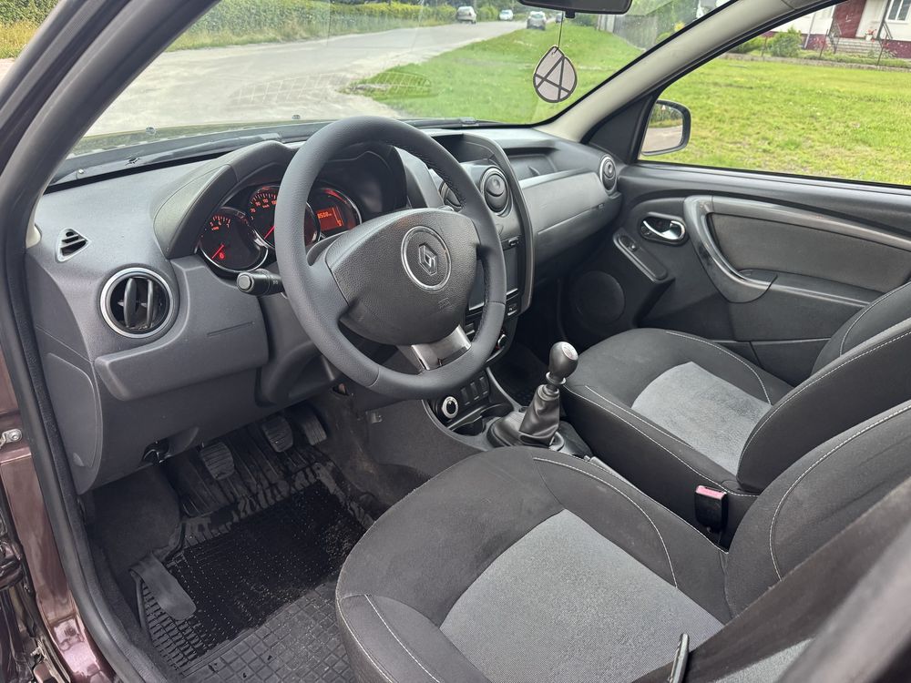 Renault Duster 4+4 2016