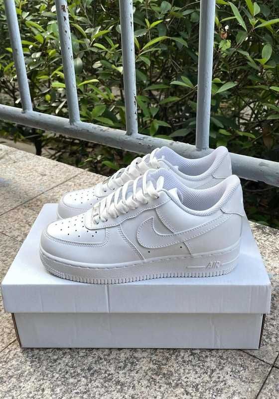 Buty Nike Air Force 1 Damskie i Meskie Rozmiar.44.5