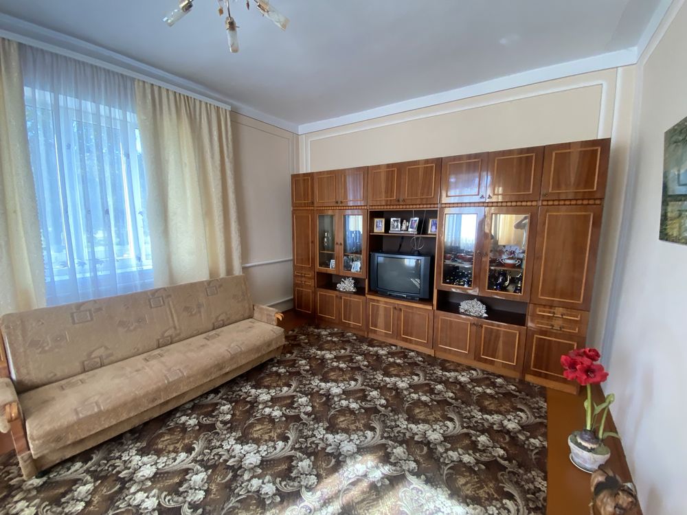 Продам будинок (с.Лужани)