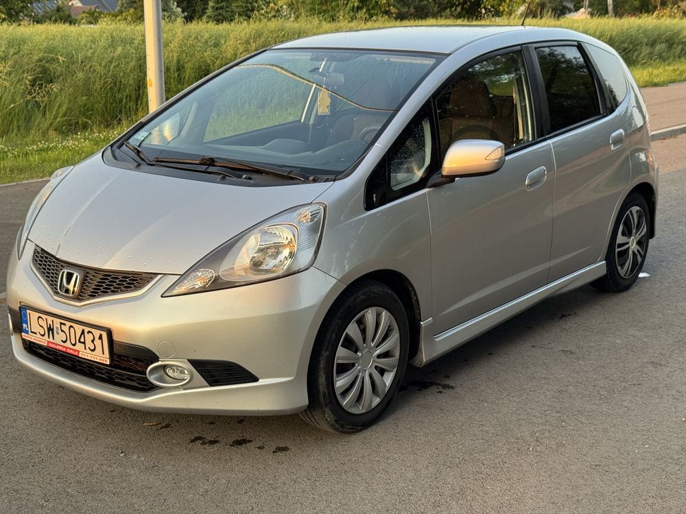 Honda jazz III automat gaz stan bdb