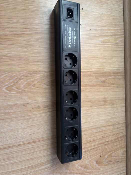 Wireworld Matrix 2 – listwa zasilająca audio, bardzo dobry stan