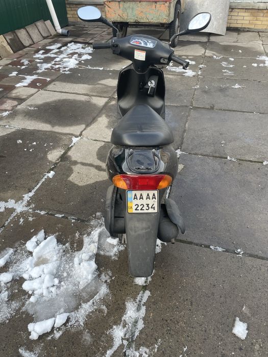Скутер   “SUZUKI”