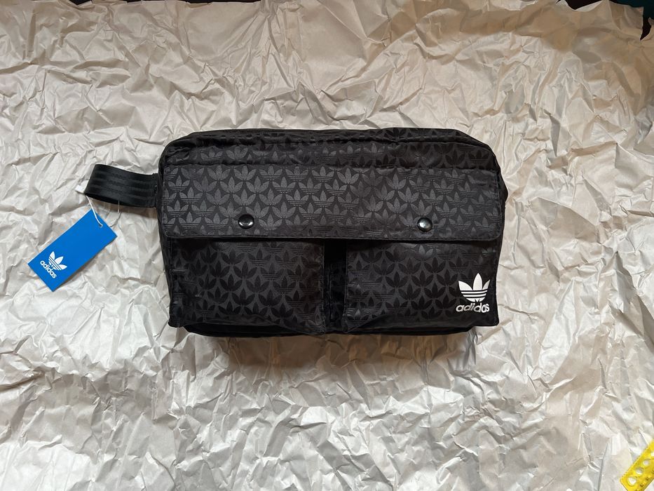 Сумка бананка Adidas monogram через плече