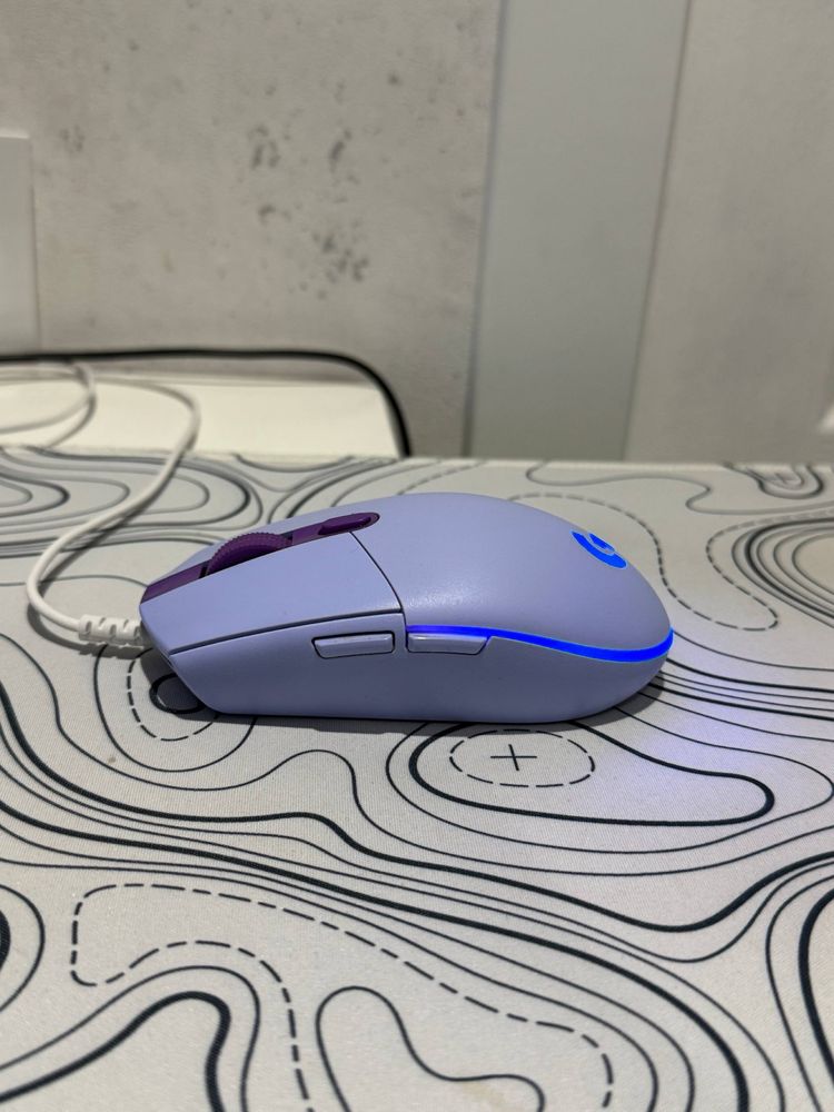 Logitech g102.