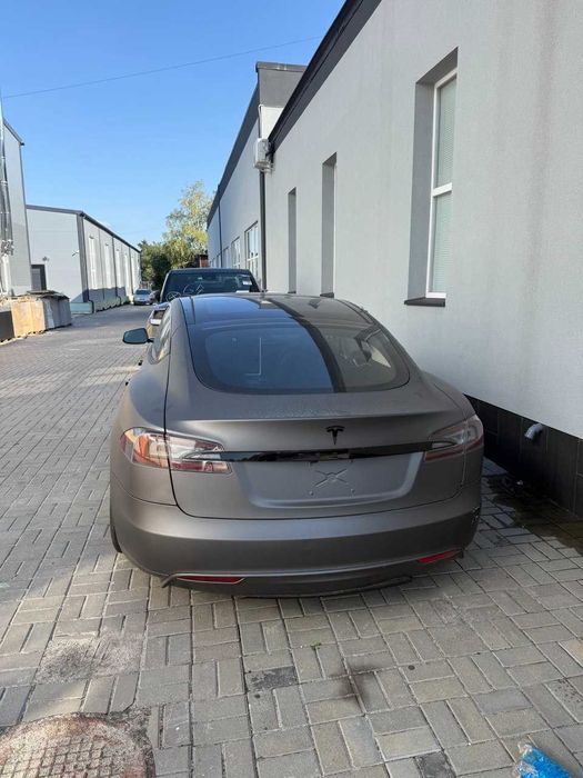 Розборка Tesla Model S 2012-2016рік з/ч в наявності, оригінал, б/у