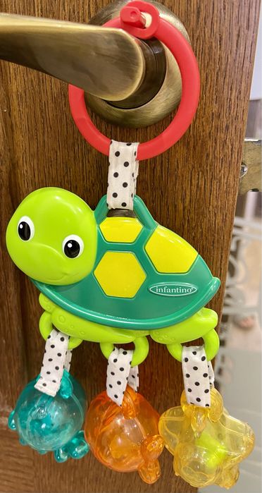 Іграшка навісна Infantino Морська черепашка в коляску