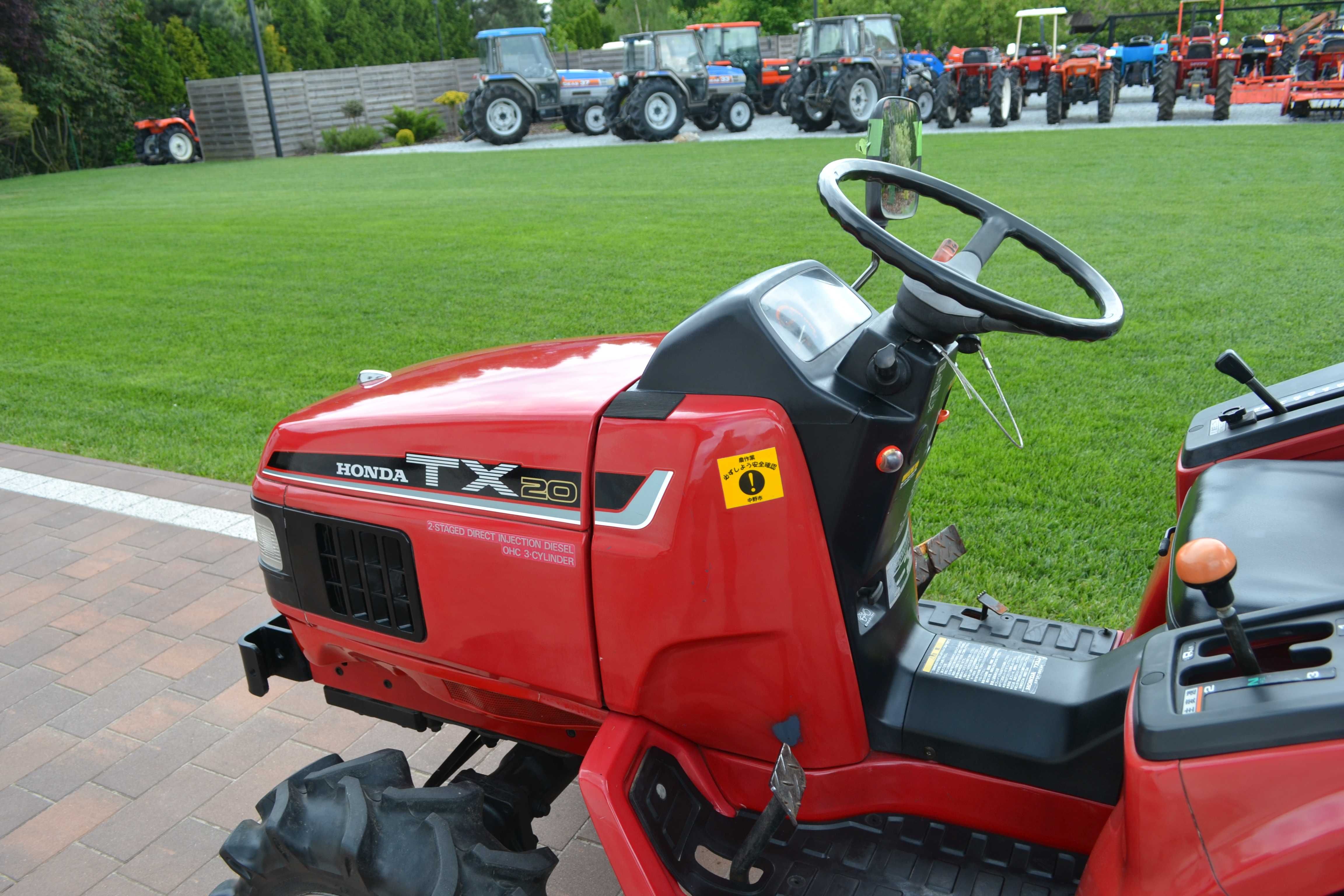 Traktorek japoński mini traktor Honda Kubota bardzo mocny
