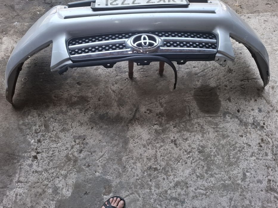 Бампер передній у зборі Toyota RAV-4 III 2005-2012 5211942571 (38087)