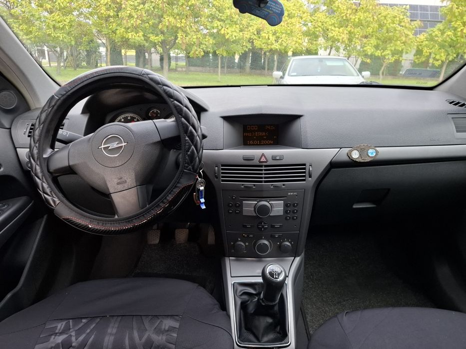 Opel Astra 1.4 benzyna Klimatyzacja
