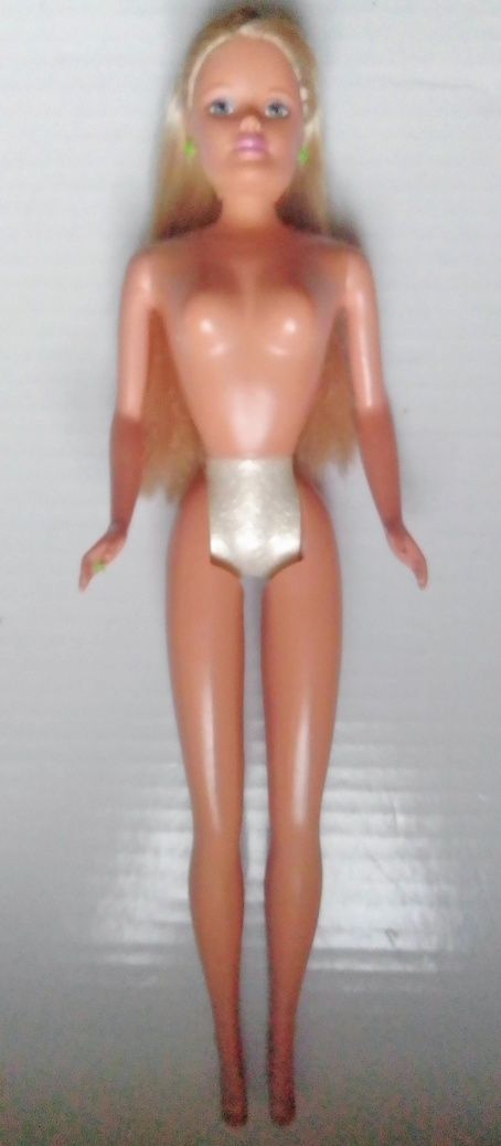 Barbies antigas para reaproveitar todas 20€.