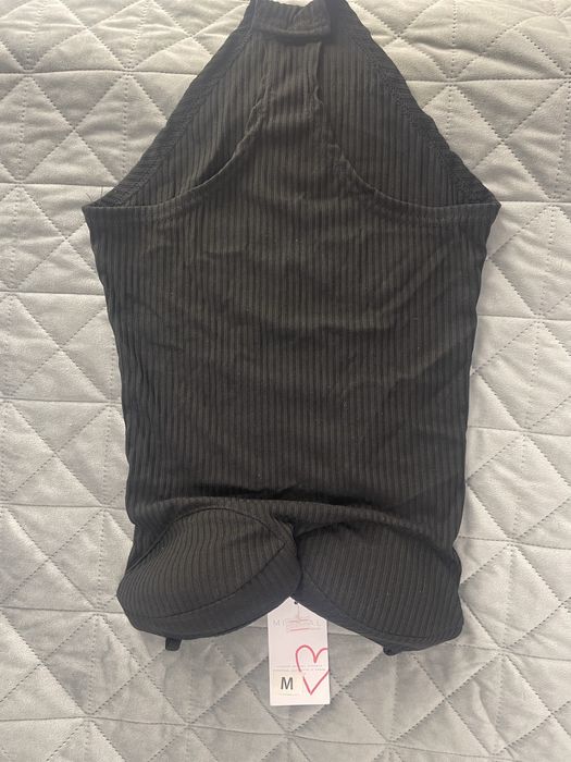 Новий боді боди з чашками чашечками розмір М