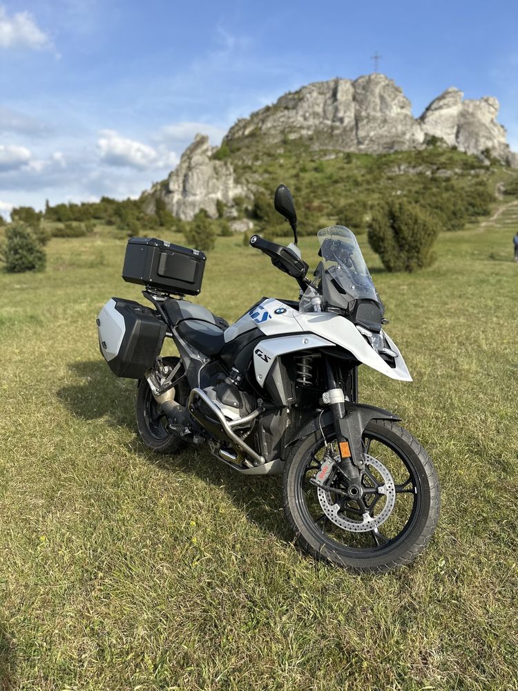 Wypożyczalnia nowych motocykli BMW: 1300GS, 1250GS, 750GS