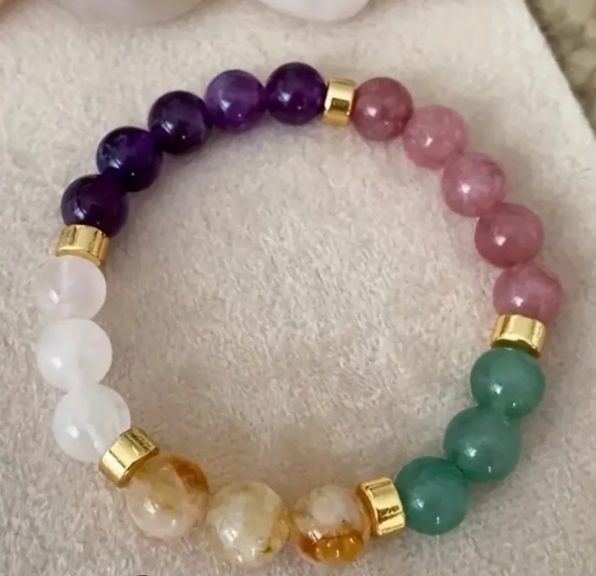 Pulseira elástica de boa sorte com policromia de cores