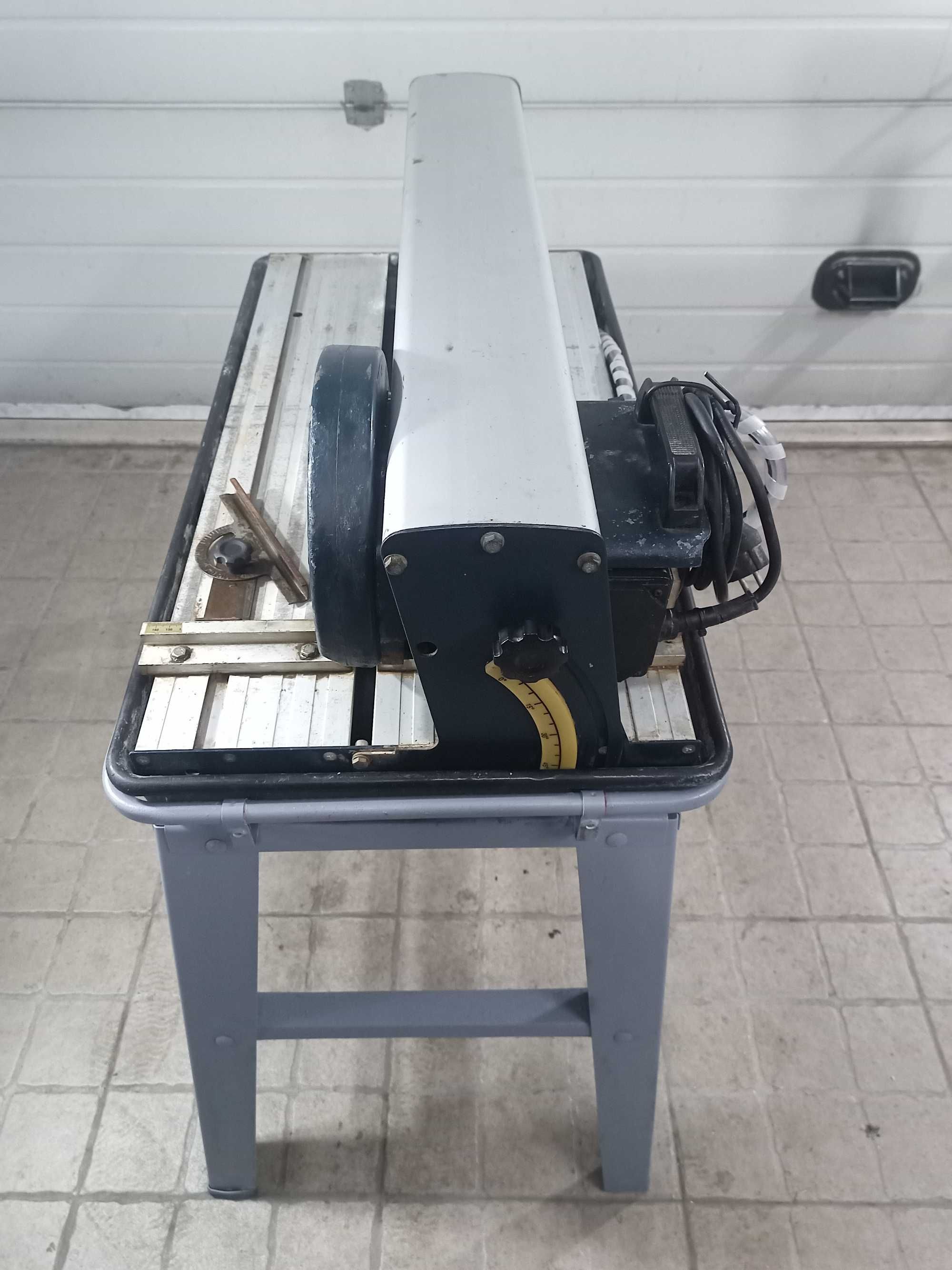 Maquina corte Cerâmico com Bancada tabuleiro água