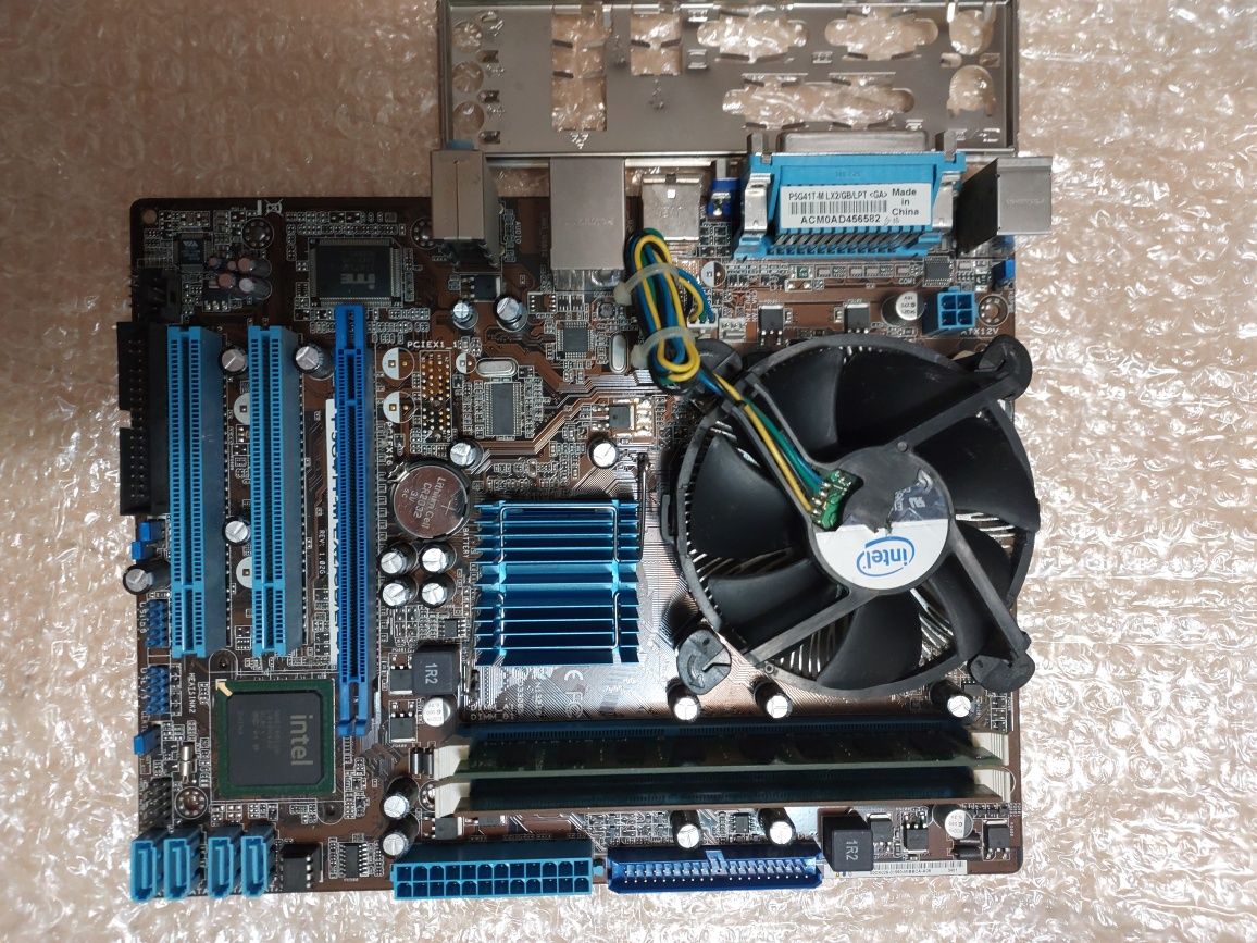 P5G41T-M LX2 + Xeon L5410 (4×2,33 ГГц) + 3 ГБ DDR3 — робоча
