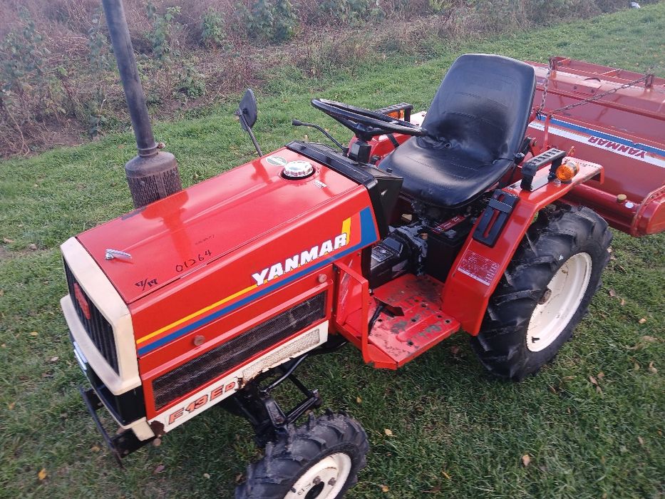 Yanmar 4x4 z glebogryzarkom japoński traktor nowe opony