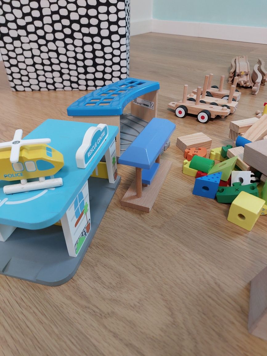 Mega zestaw XXL drewniana kolejka, tory, auta, ikea.