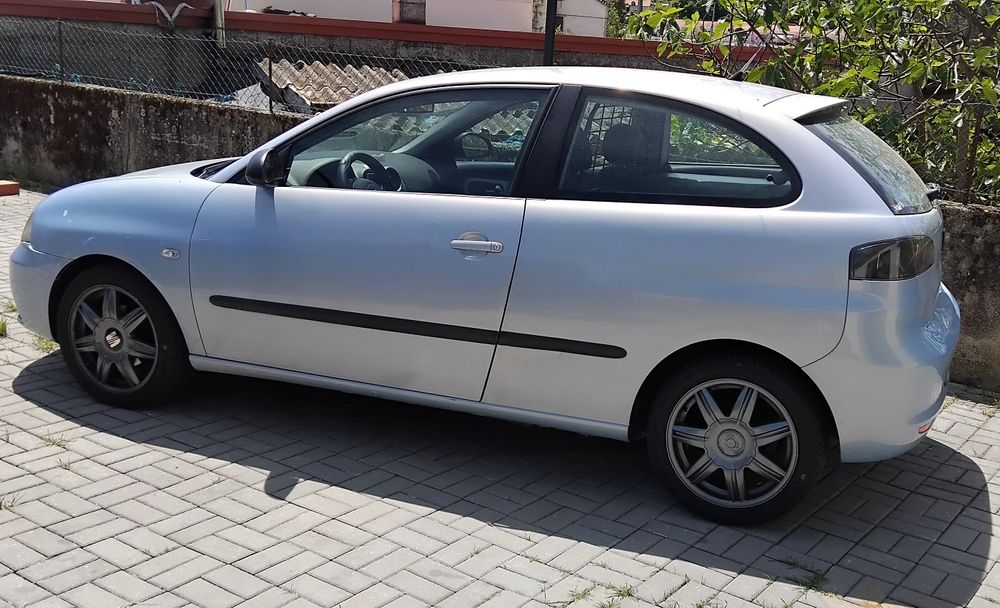 Seat Ibiza comercial