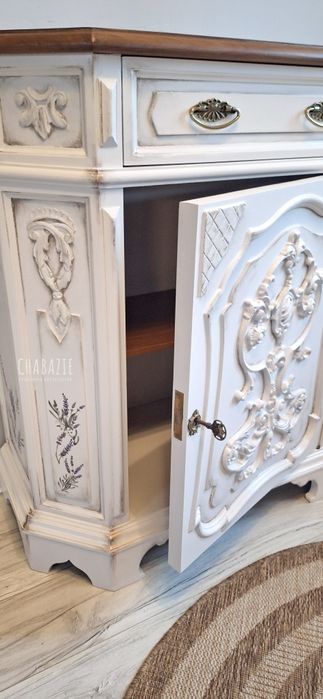 Piękna komoda odnowiona, patynowana