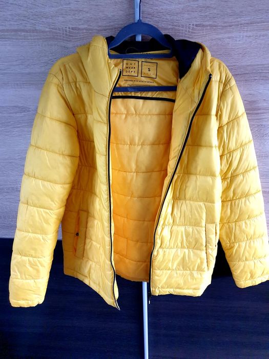 Męska kurtka Reserved.