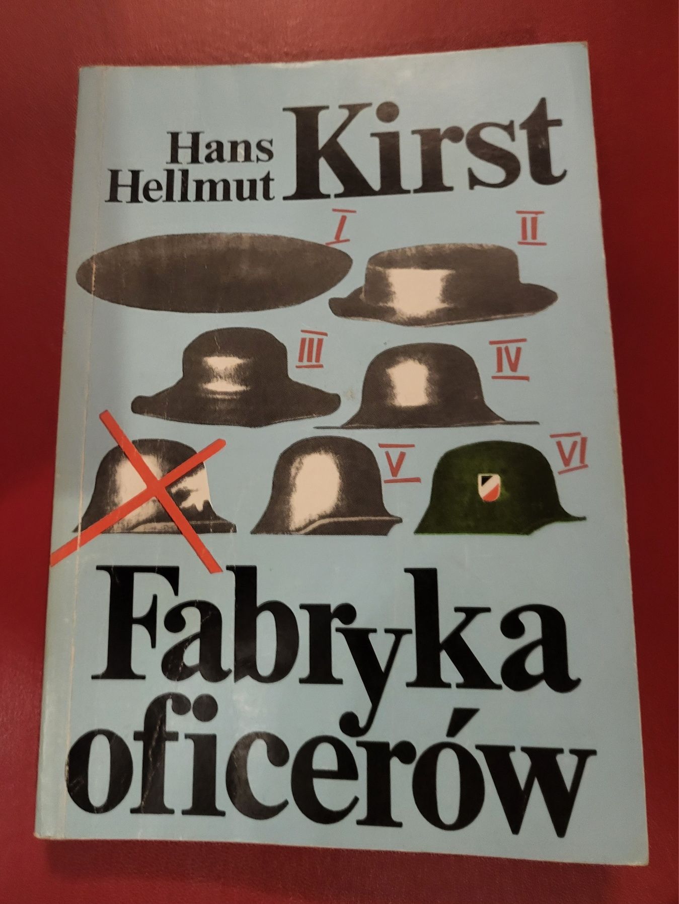 Fabryka Oficerów Hans Hellmut Kirst