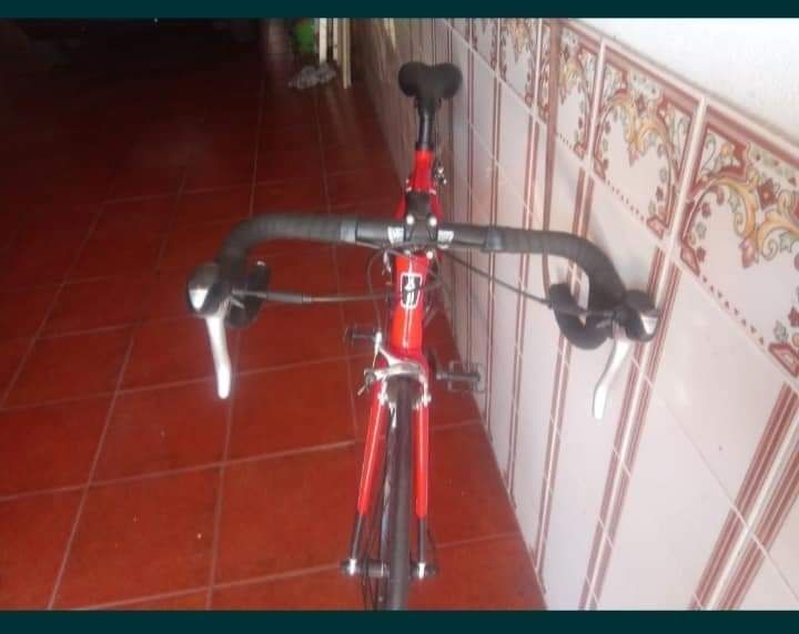 Bicicleta como nova