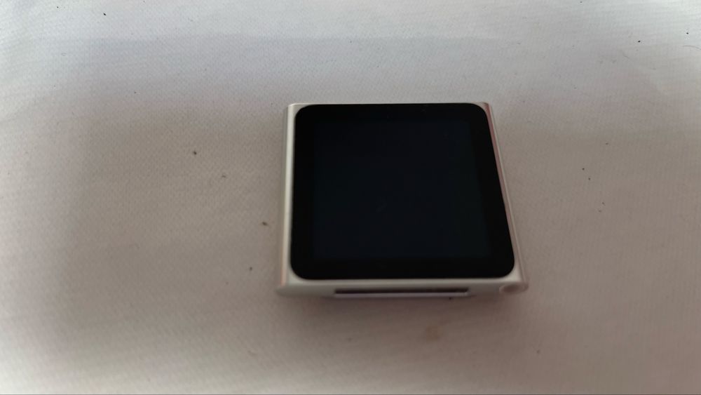 Apple iPod Nano 6ª geração 8GB Silver + bracelete desportiva