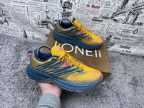 Оригінал ! Кросівки Hoka One One Speedgoat 4 Розмір 41