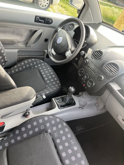 Volkwagen new beetle