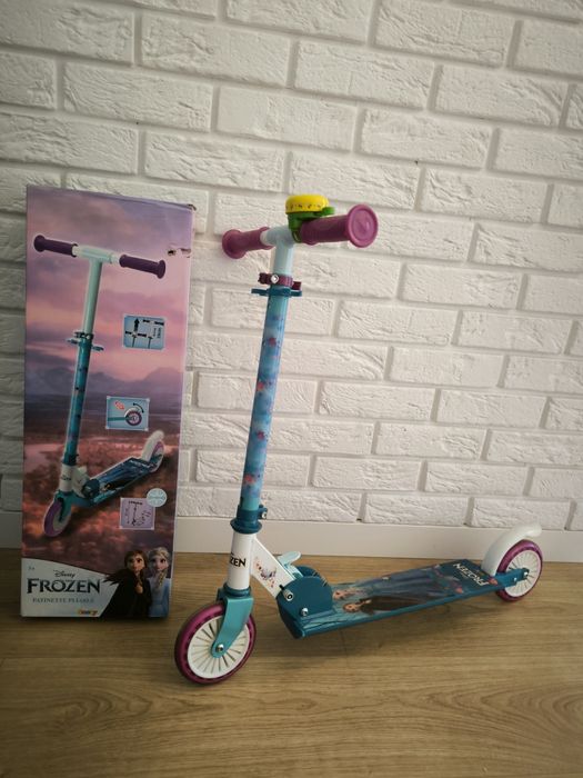 Hulajnoga dla dzieci SMOBY Kraina Lodu.
Stan bardzo dobry. Orginalne o