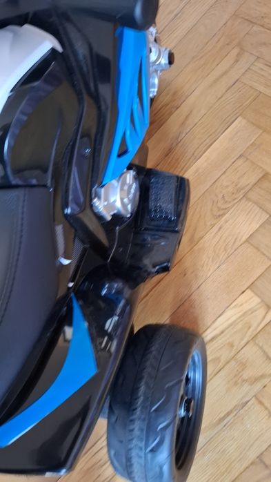 BMW   motocykl  elektroniczny na akumulatory