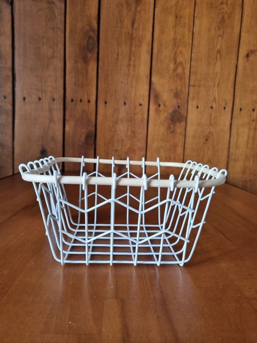 Druciany koszyk * Nowy