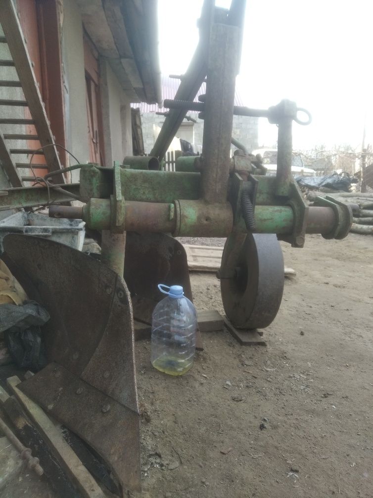 Плуг 2 30 польський хороший