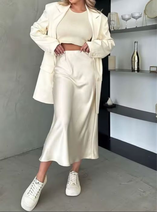 Спідниця атласна, спідниця шовкова, спідниця колір бежевий