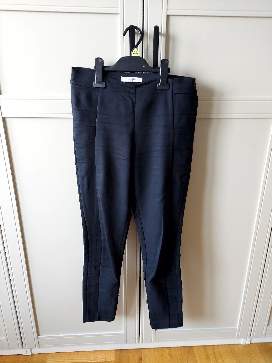 Spodnie czarne garniturowe Mango 34