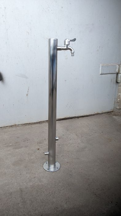 Садовая колонка из нержавейки.