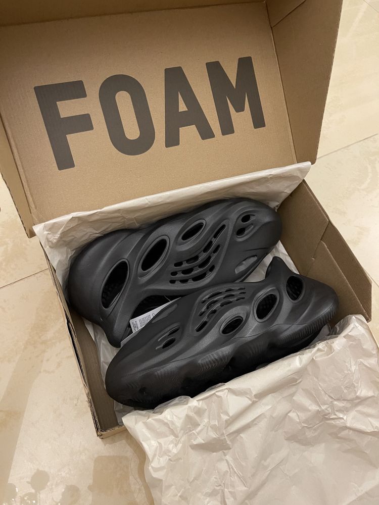 Фоам Ранеры Adidas Yeezy Foam Runner Onyx Оригинал