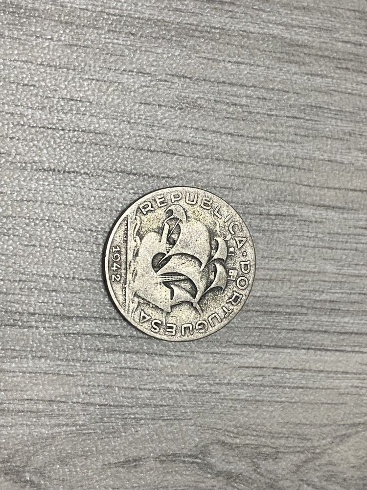 Moeda de 5 escudos em Prata