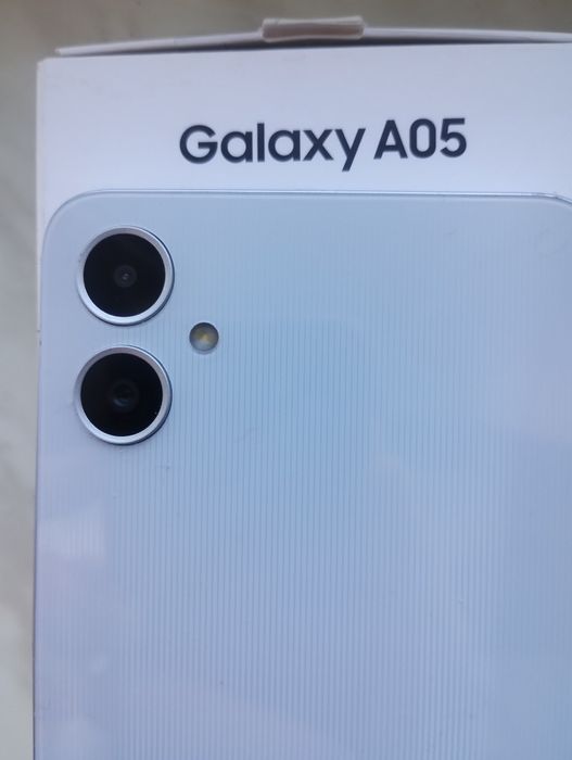 Samsung a05 4/64 5000мАч 2025