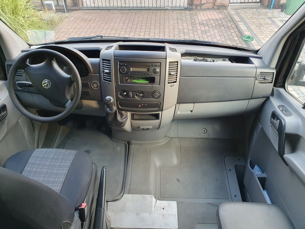 Volkswagen Crafter 2014 pocztowy świeżo sprowadzony cena brutto
