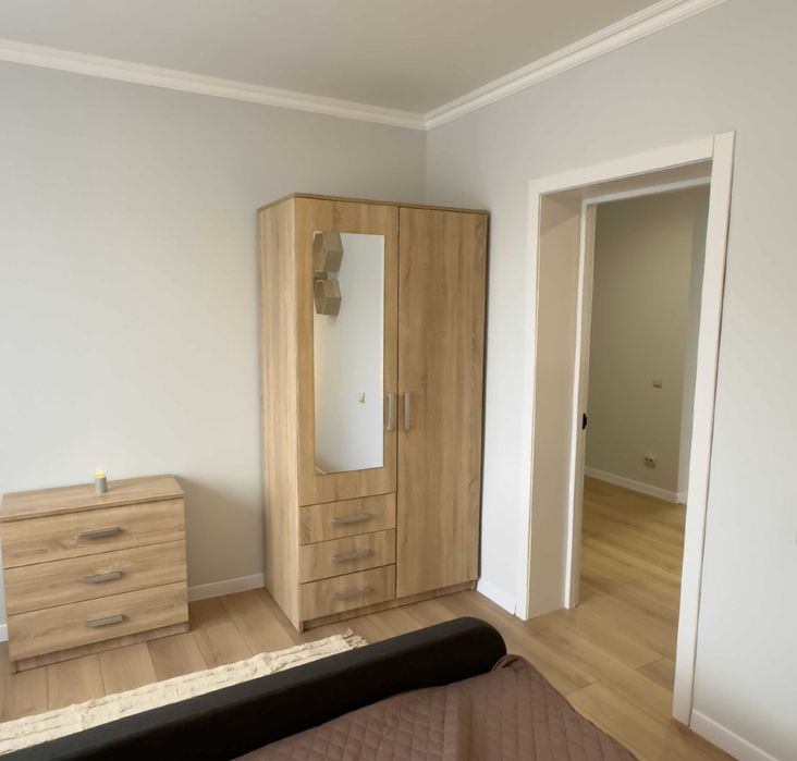 Продається  новий будинок-американка р-он Краснодонців