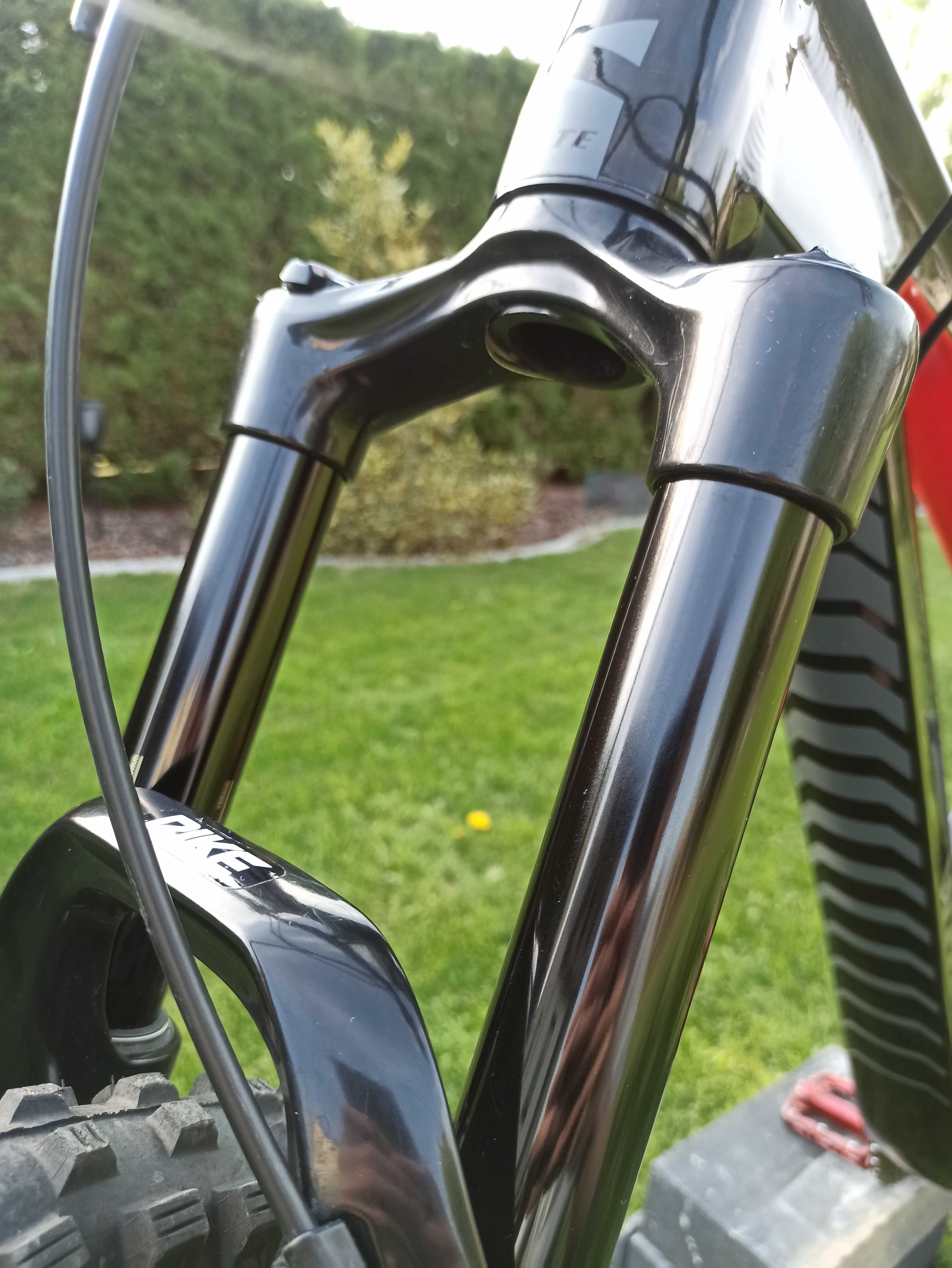 Rower White Bikes ,DH,Enduro,mtb,dirt,fr[rock shox,]