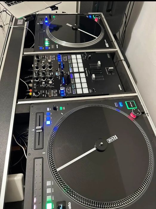 René twelve mk2 + Pioneer djm s7 + mala