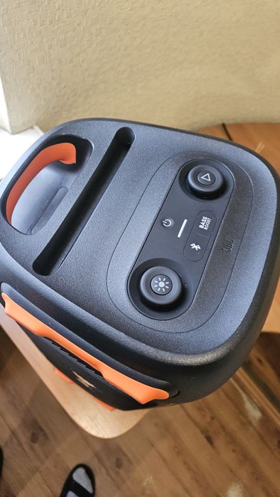 JBL partybox 110