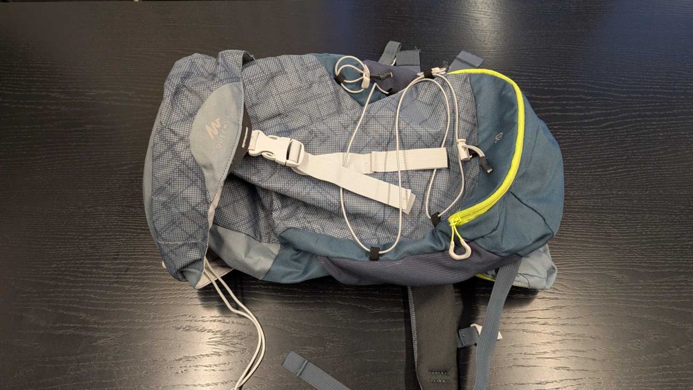 PLECAK turystyczny Quechua MH100 20l