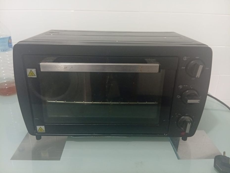 Forno pequeno a funcionar