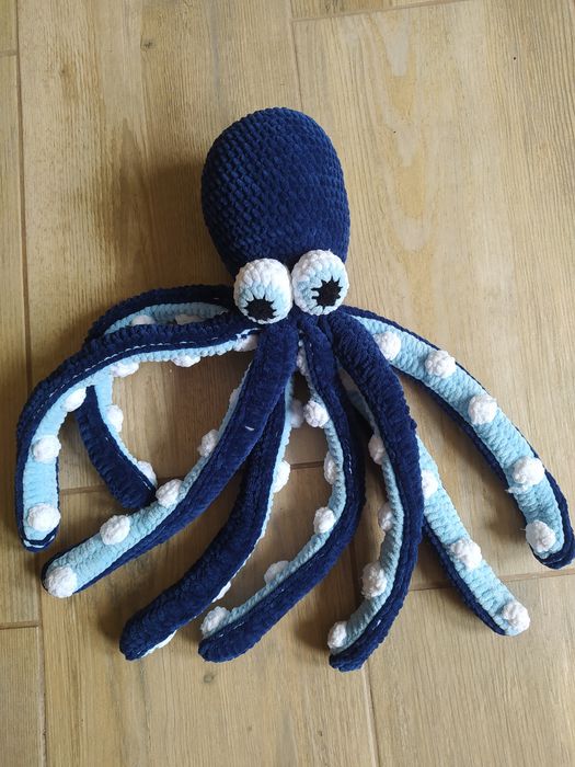 Ośmiornica maskotka przytulanka pluszak hand made