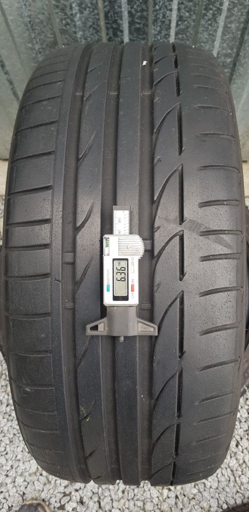 Opony letnie Bridgestone 2 sztuki 225/40/18 RSC