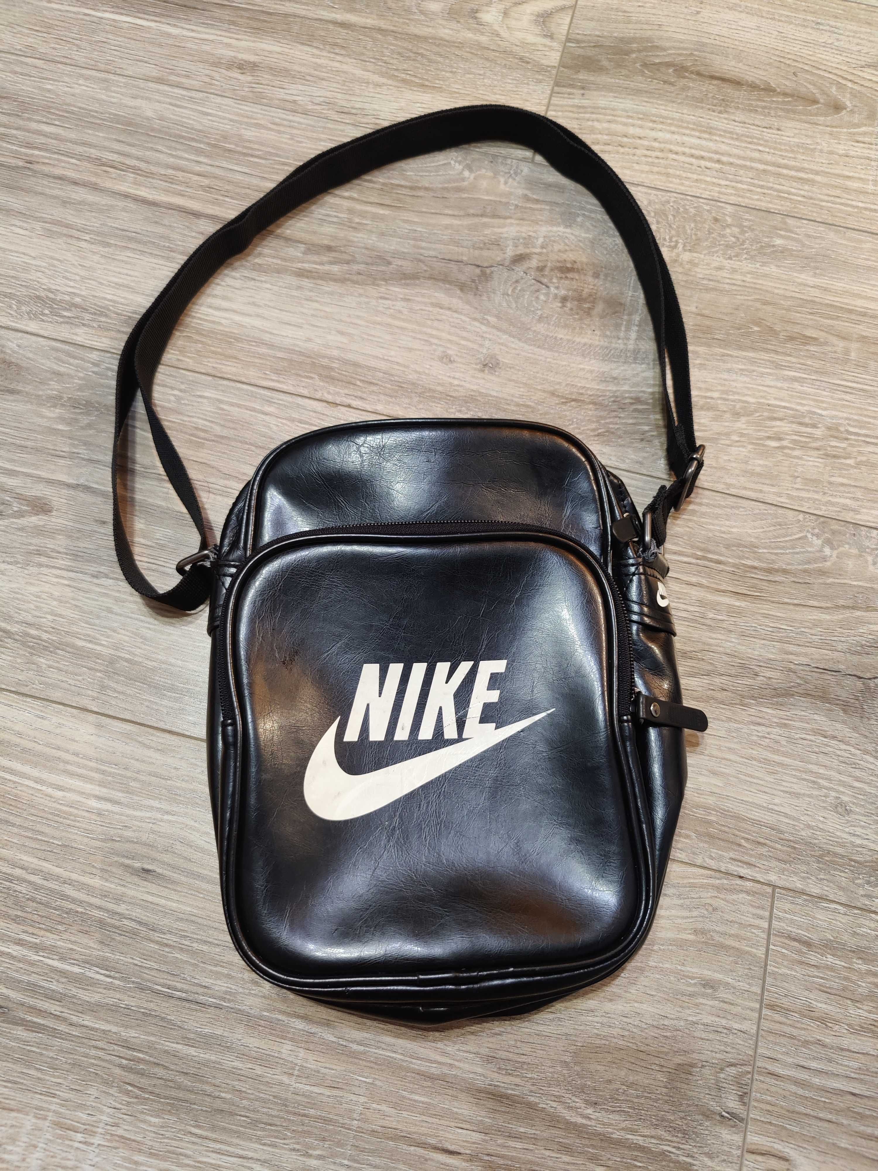 Продам сумку карман барсетку Nike