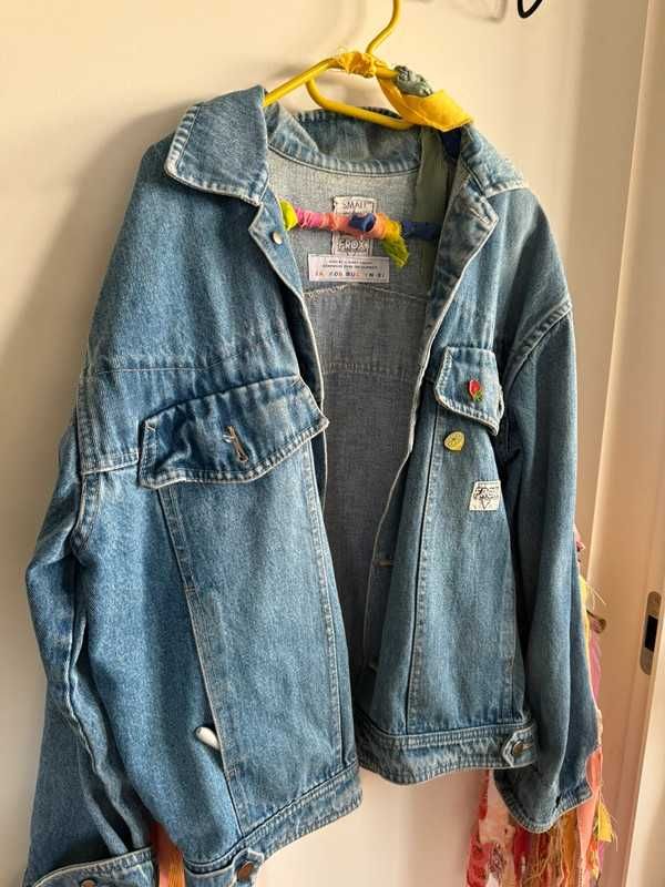 Customowa kurtka jeansowa Jackob Buczyński x Lipton - unikat
